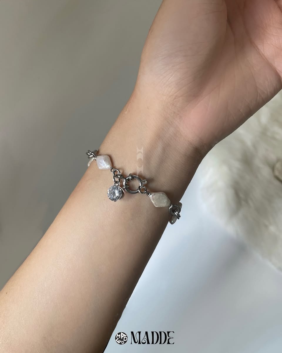 Pearl Bracelet